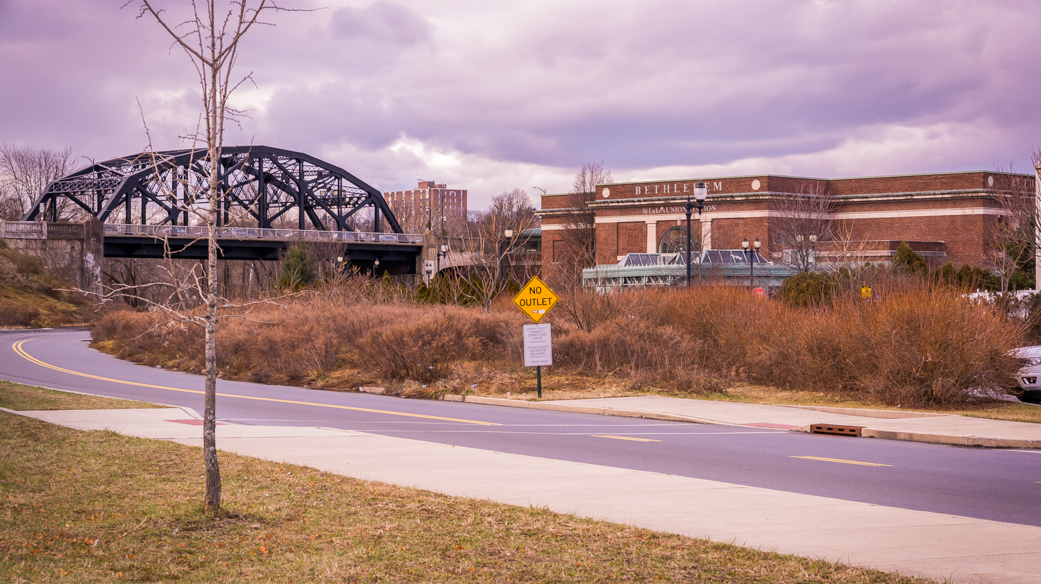 Former rail yard and platforms