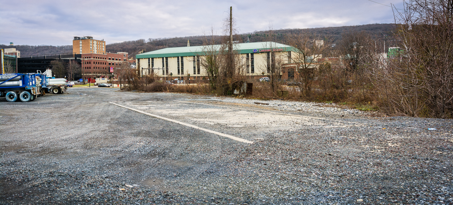 approach to Union Station